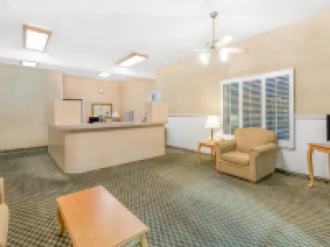 デイズ イン バイ ウィンダム デミング デミングのホテル