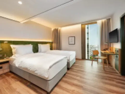 H+  ホテル フランクフルト エッシュボルン エッシュボルンのホテル