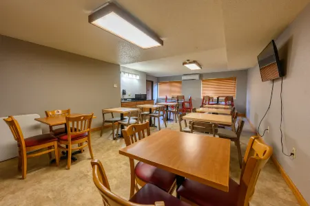 AmericInn by Wyndham Monroe