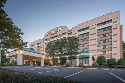 Courtyard Shelton Hotels in Trumbull