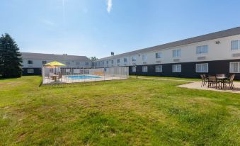 Days Inn by Wyndham Sandusky / Cedar Point