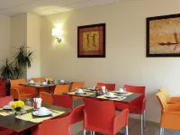 Aparthotel Adagio Access Toulouse Jolimont - breakfast