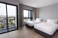 Napa Hotel Ratchaburi - Balcony