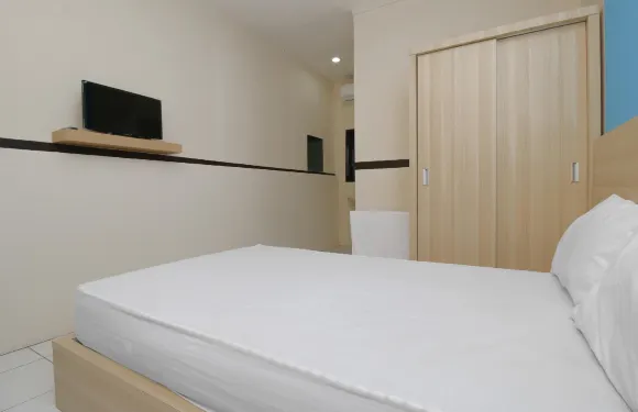 龍目彩虹之家酒店