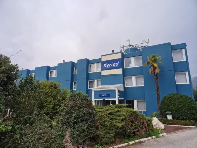 Kyriad Toulon - Hyeres - la Garde Отели в г. Ле Праде