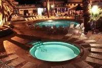 Desert Hot Springs Spa Hotel - Spa