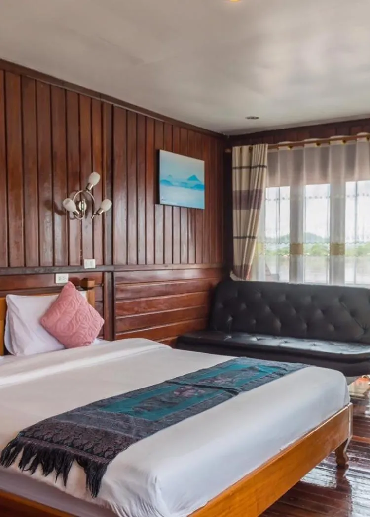 ห้องดีลักซ์