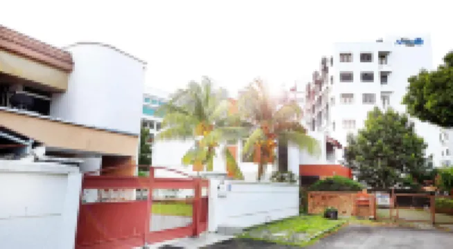 Advent Homestay, Penang - Near Adventist Hospital Arulmigu Balathandayuthapani Temple周辺のホテル
