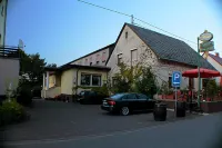 Hotel Restaurant Denis Hotel di Kordel