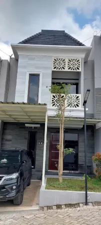 Villa Harmony Cluster C5 Отели в г. Junrejo