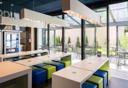 이비스 버짓 호텔 외관