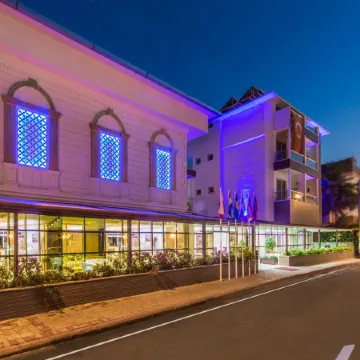 Kleopatra Atlas Hotel - Adults Only Отели рядом с достопримечательностью «Пляж Клеопатры»