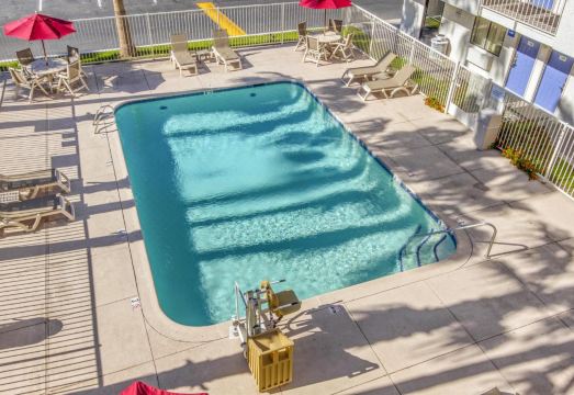 4. 모텔 6 피닉스..