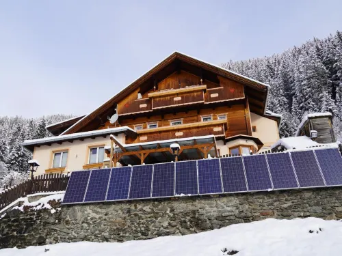 Group Holiday Home in Hippach with Dreamy Views