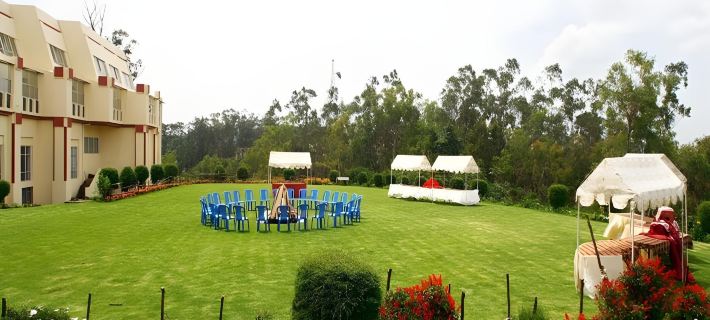 The Monarch Hotel Hotels in Ooty