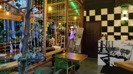 Placid Garden Resort Отели рядом с достопримечательностью «Суорадж Дуип»