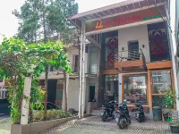 Hi Quality Dago by My Hospitality Hotels in Coblong