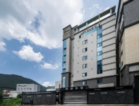 Time Hotel Hotels near Mulgeum-Yeog