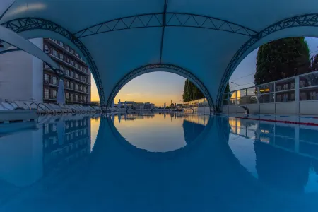 Bridge Resort (Бридж Резорт) Отели в г. Сочи