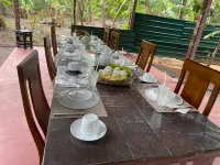 Yashi在錫吉里亞的地方 - 早餐