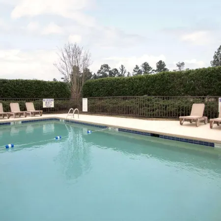 Days Inn by Wyndham Seneca / Clemson Area