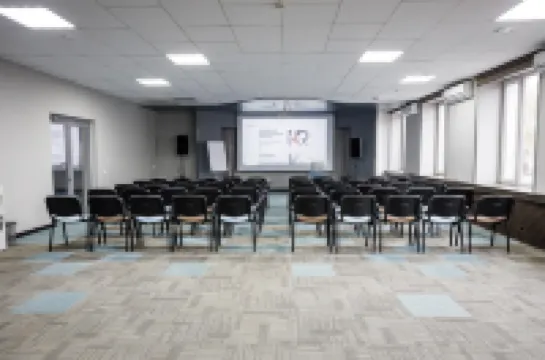 卡馬羅姆斯酒店 納貝爾茲內耶切勒尼酒店