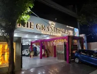 FabHotel Prime Grand Palace I Hotels in Indirapuram