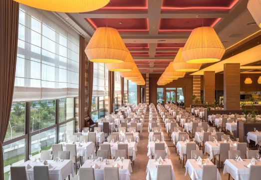 라마다 플라자 리제 시설