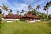 Deshadan's Tarangi Beach Villas,Marari - Bed and Breakfasts