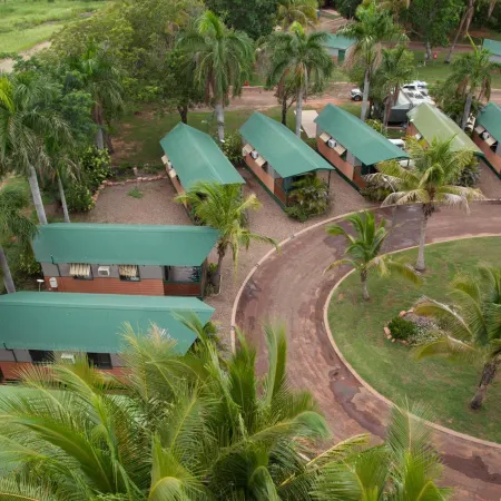 Ivanhoe Village Caravan Resort