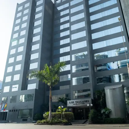 Los Tallanes Hotel & Suites