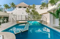 Luciana Hotel & Beach Club - Ocean View