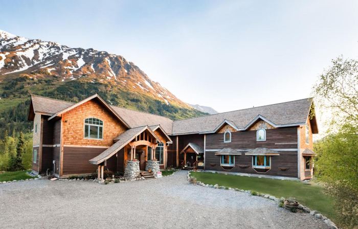 Inn at Tern Lake