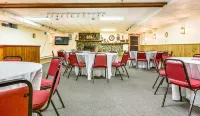 Rhumb Line Resort - breakfast