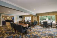 Holiday Inn Express & Suites Merrimack 메리맥 호텔