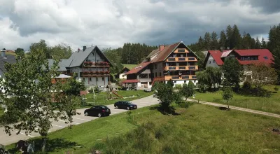 Café- Pension Feldbergblick Hotels in Titisee-Neustadt