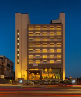 Royal Orchid Central Akota - Vadodara