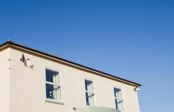 埃克斯特菲爾奧克豪斯旅館