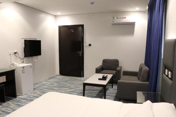 Qimam Park Hotel 1 아바 호텔