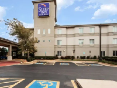 Sleep Inn & Suites Edmond Near University Hotels in Oklahoma County