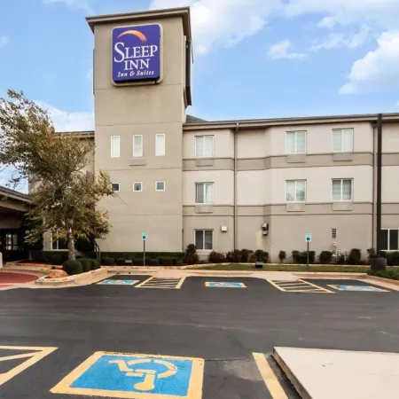 Sleep Inn & Suites Edmond Near University