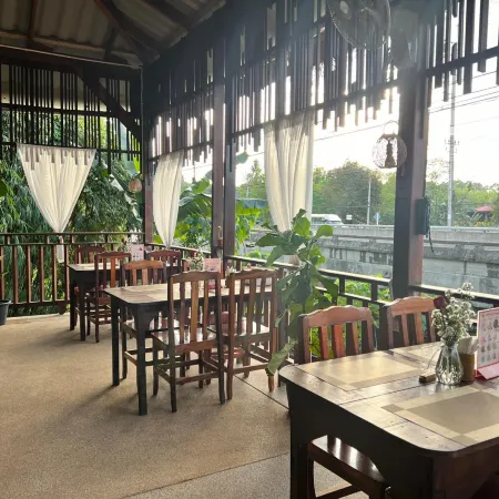 Garden Villa Khaolak Отели рядом с достопримечательностью «Коралловый мыс»