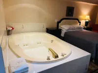 Sunset Inn - Hot Tub