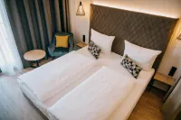 Loom Hotel & Skybar Hoteles en Uhingen