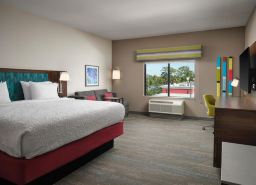 Hampton Inn by Hilton Pinellas Park St. Petersburg