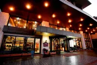 Unzen Sky Hotel فنادق في يونزين