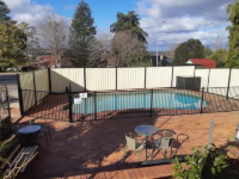 Hideaway Motor Inn Hotels in Armidale