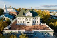 Manor House (Манор Хаус)