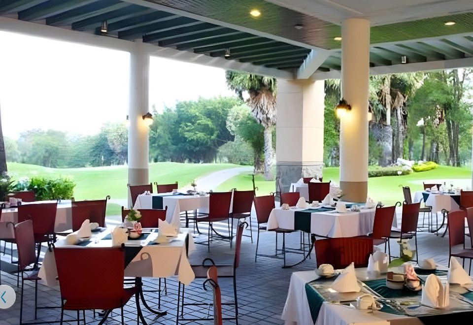 Lake View Hotel And Golf Club Over view