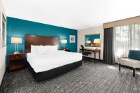 La Quinta Inn & Suites by Wyndham Portland NW